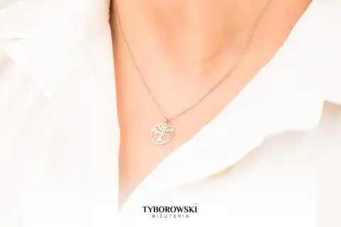 Wisiorek drzewa życia - co oznacza jego symbolika i znaczenie?