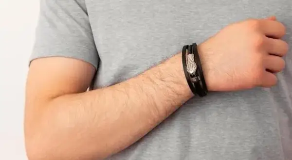 Na której ręce nosić bransoletkę magnetyczną, aby poprawić zdrowie?